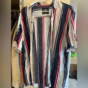 Hollister Red, Navy, and White Button-up (XL)
